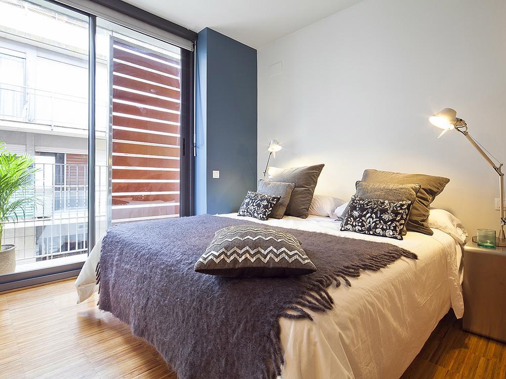 Apartment Barcelona Rentals - Penthouse With Terrace Exterior foto